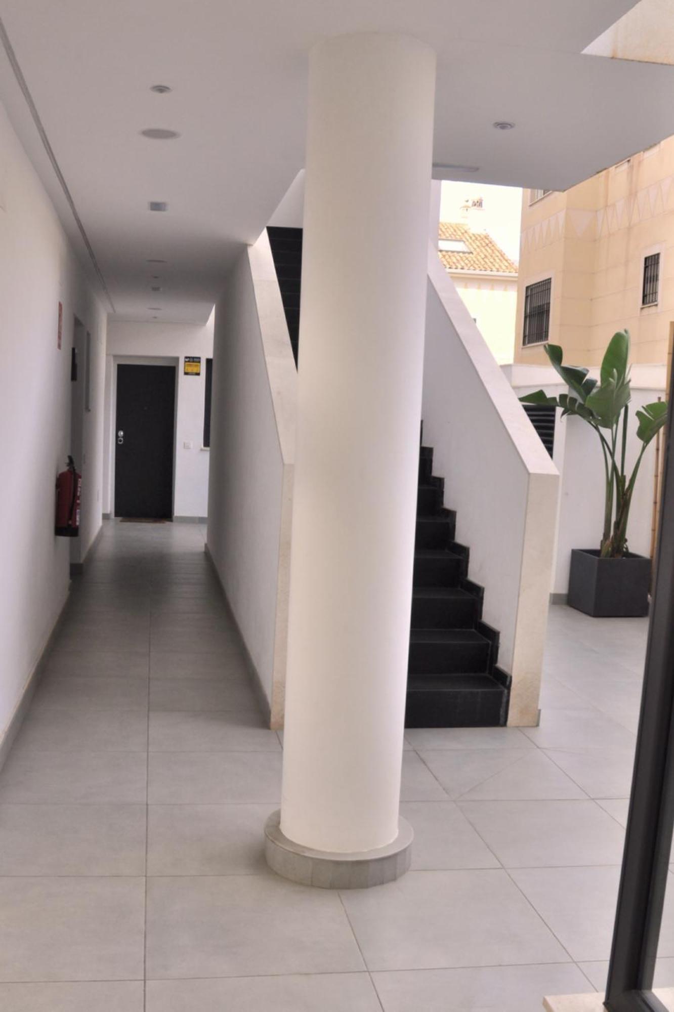Valinor Apartments Boliches Фуeнхирола Екстериор снимка